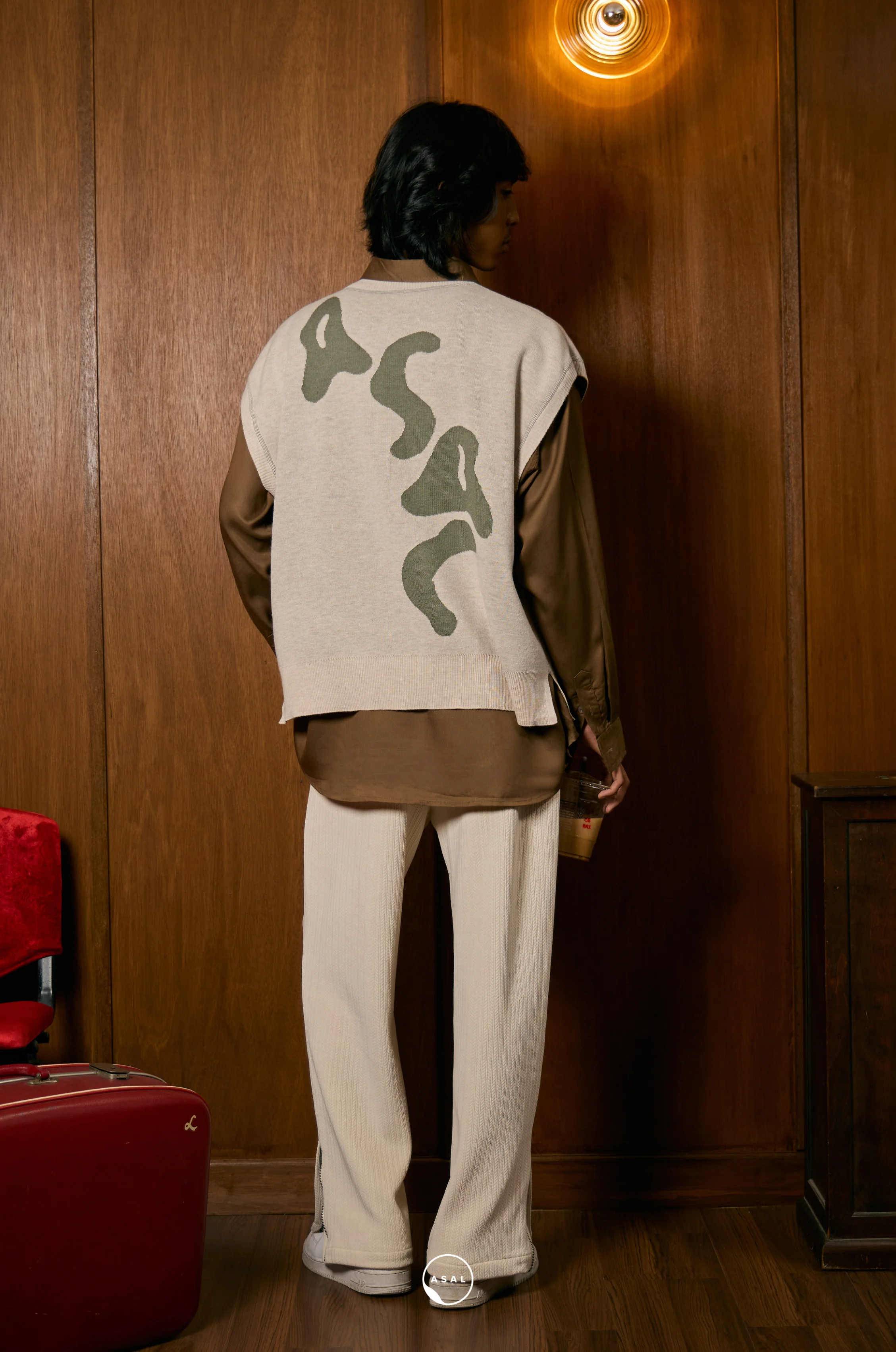 REVERSIBLE: TWIN VEST - Image 8