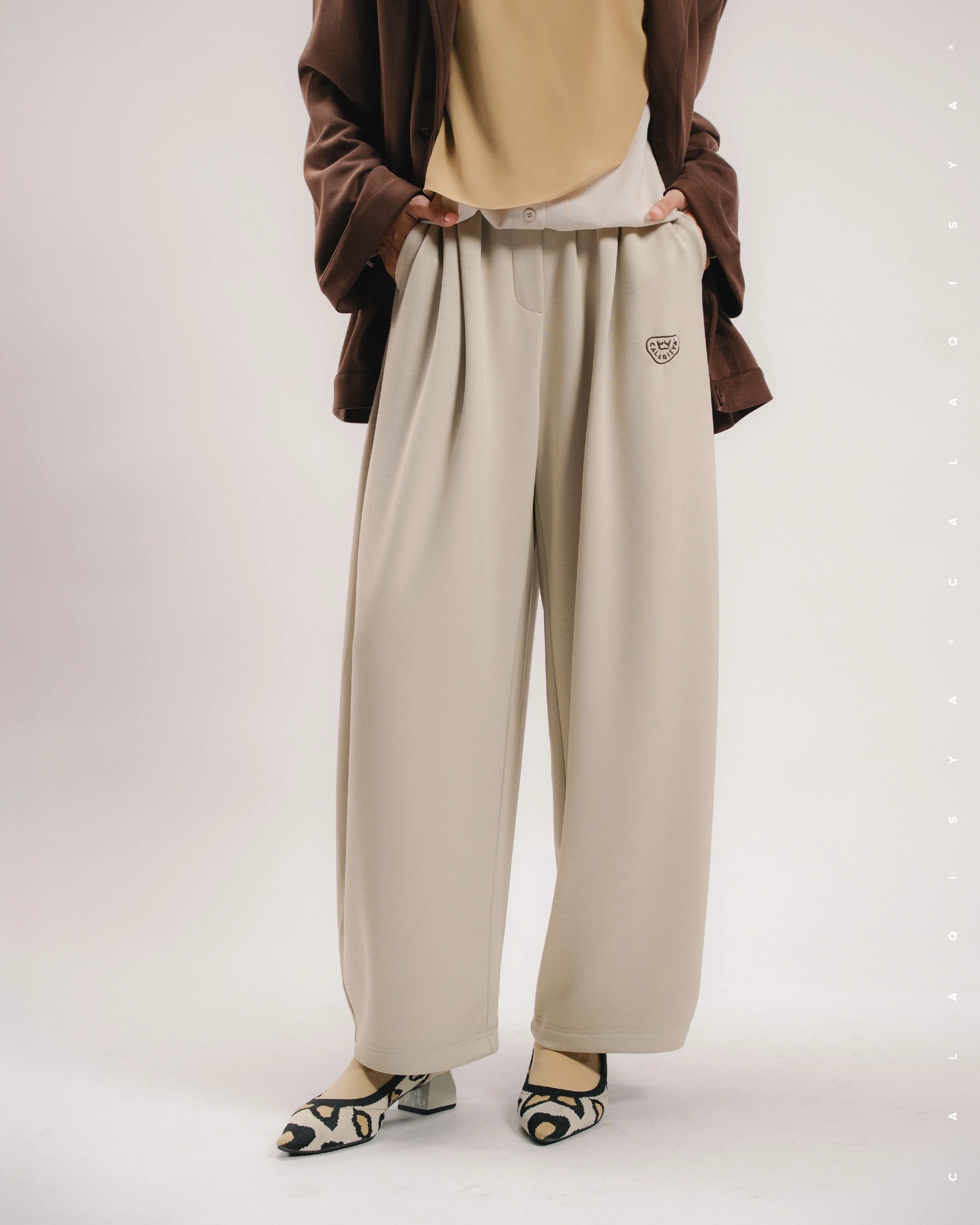 RUSH COCOON PANTS IN WOOD ASH