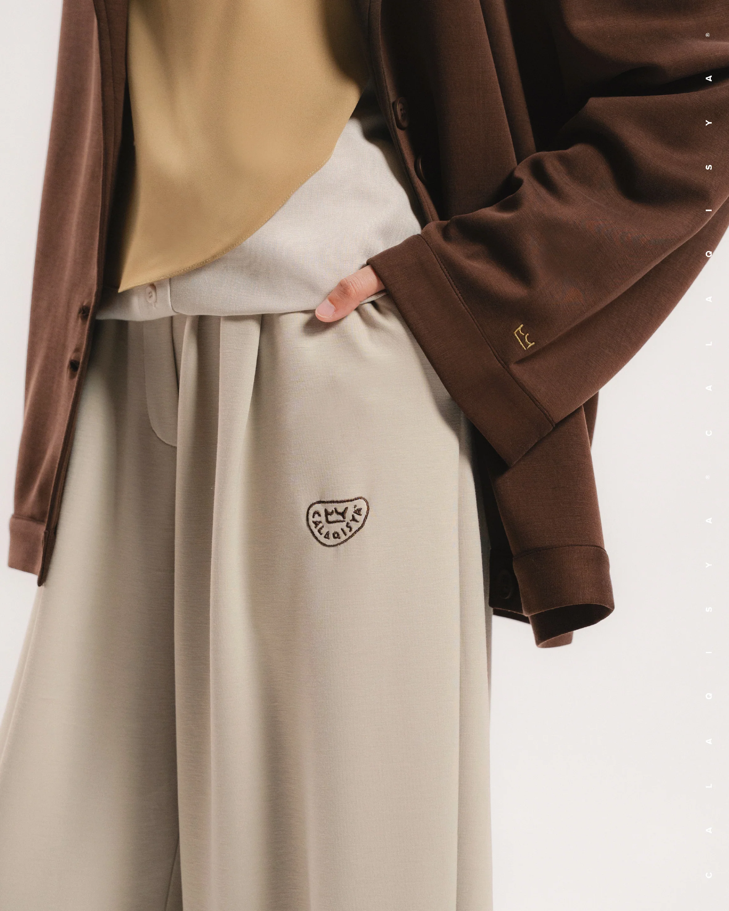 RUSH COCOON PANTS IN WOOD ASH - Image 3