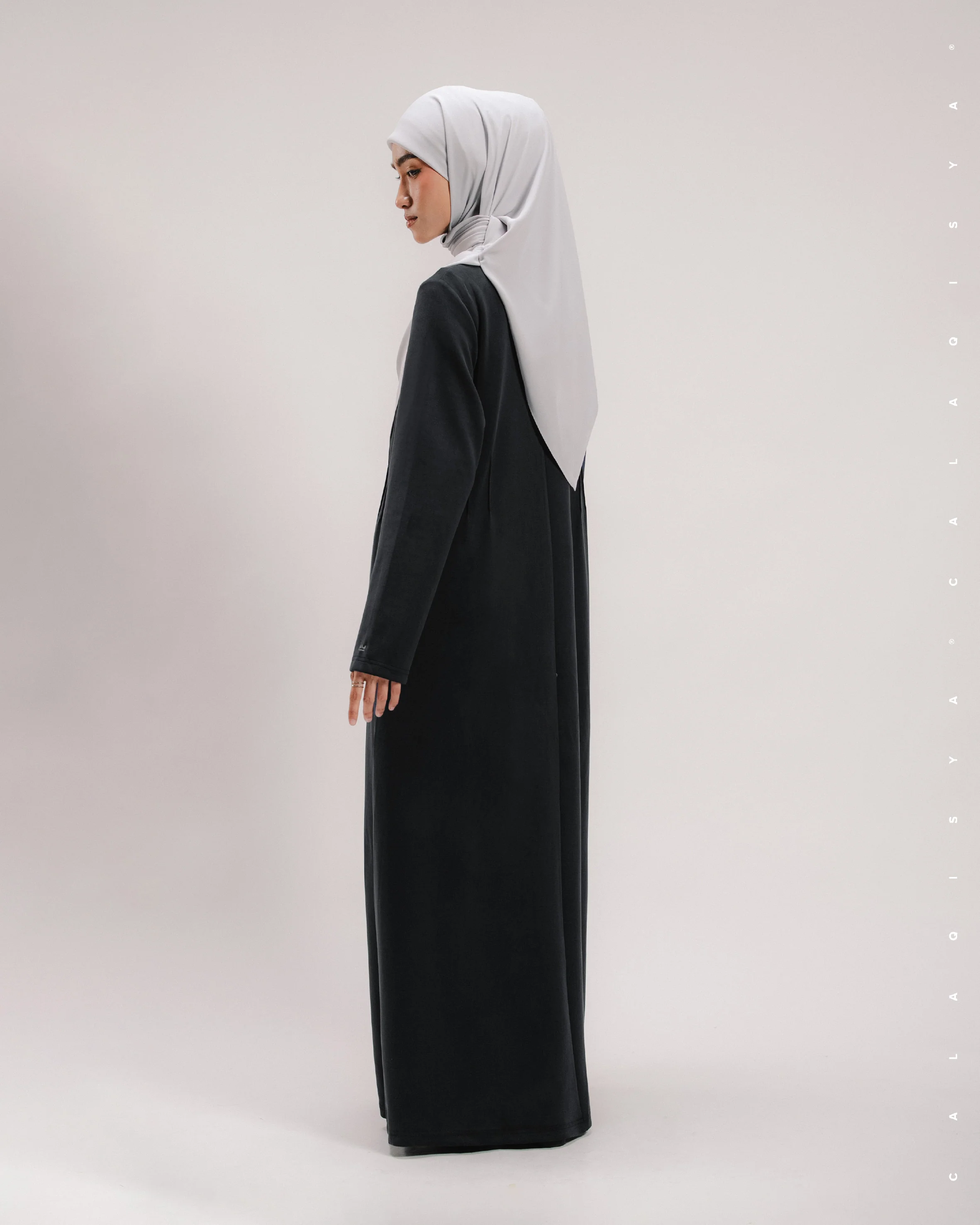 RUSH DOVE PINTUCK DRESS IN BLACK - Image 2