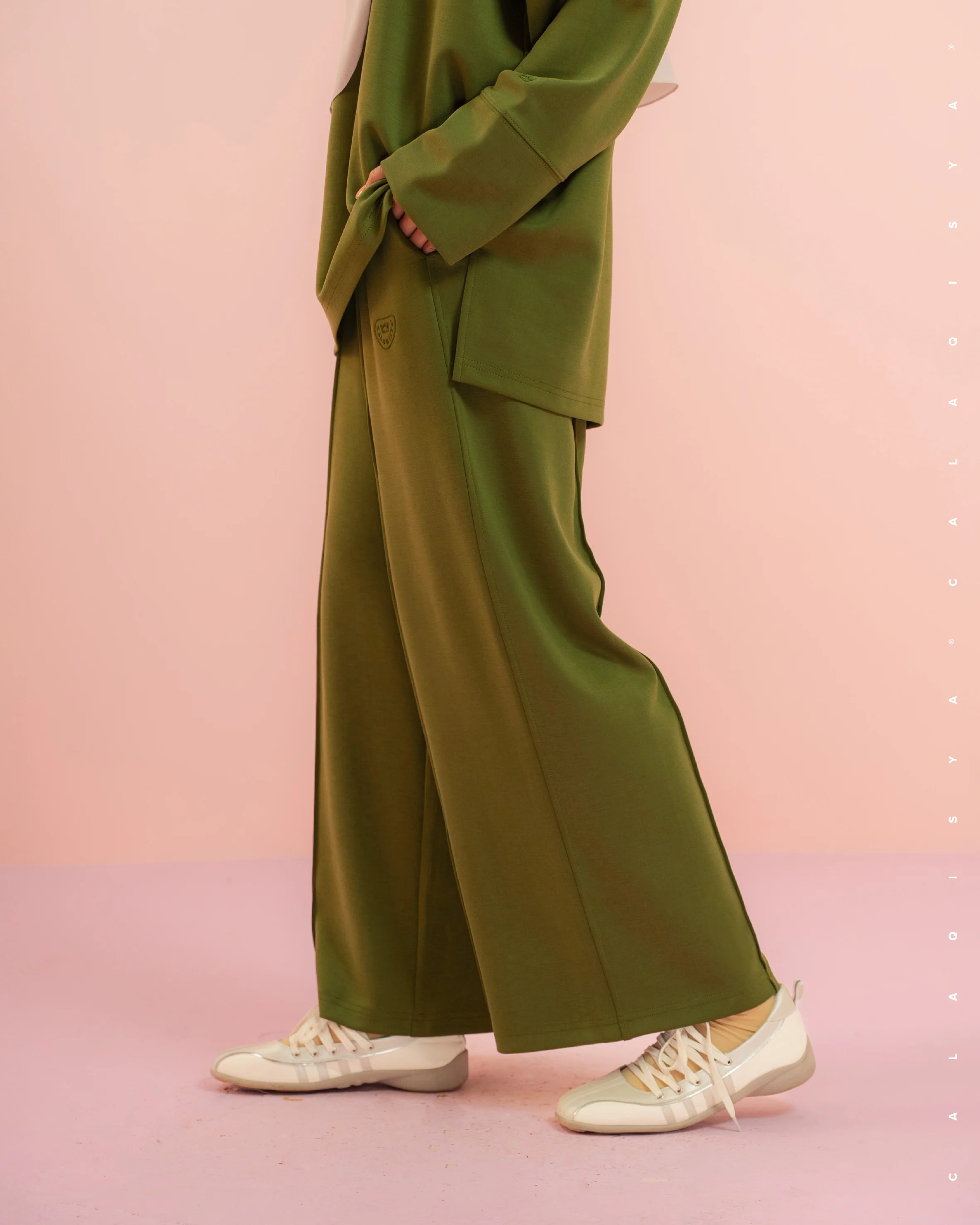 RUSH PANTS 2.0 IN AVOCADO - Image 2