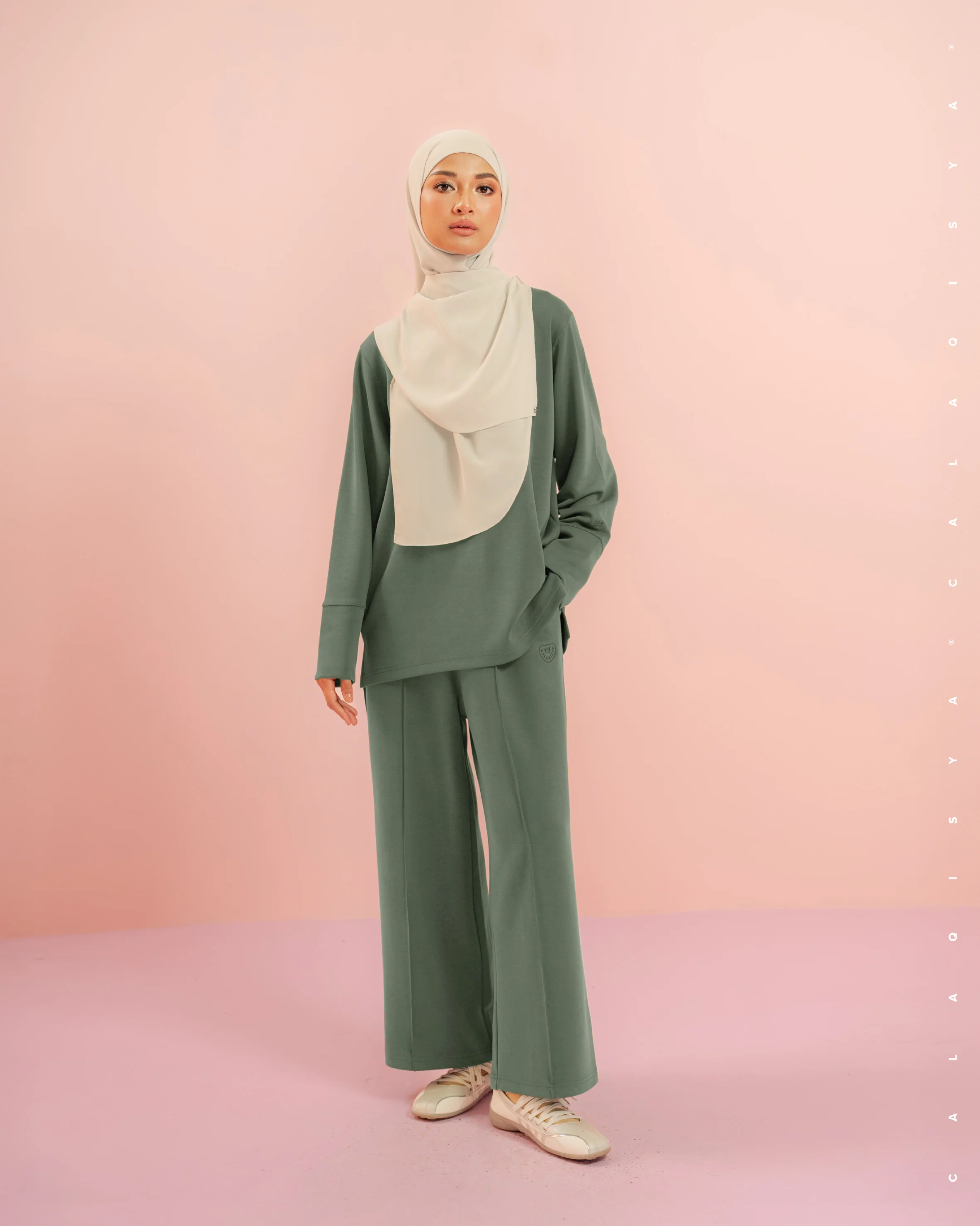 RUSH PANTS 2.0 IN OLIVINE - Image 2