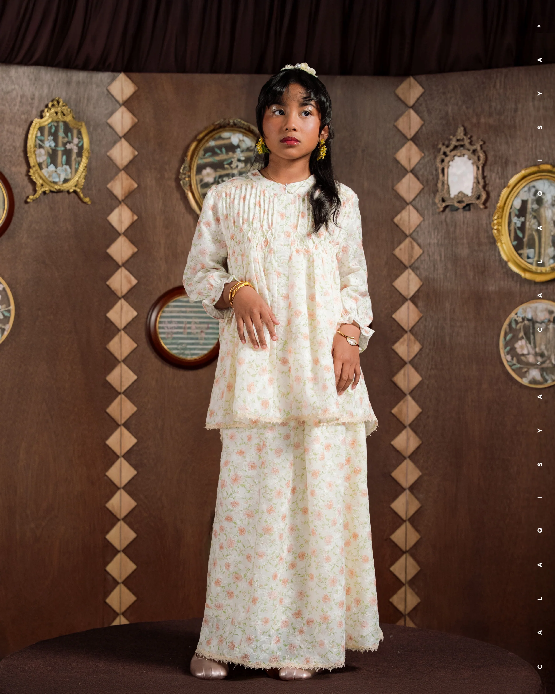 SAGEE KIDS IN AMBERLIGHT - Image 3