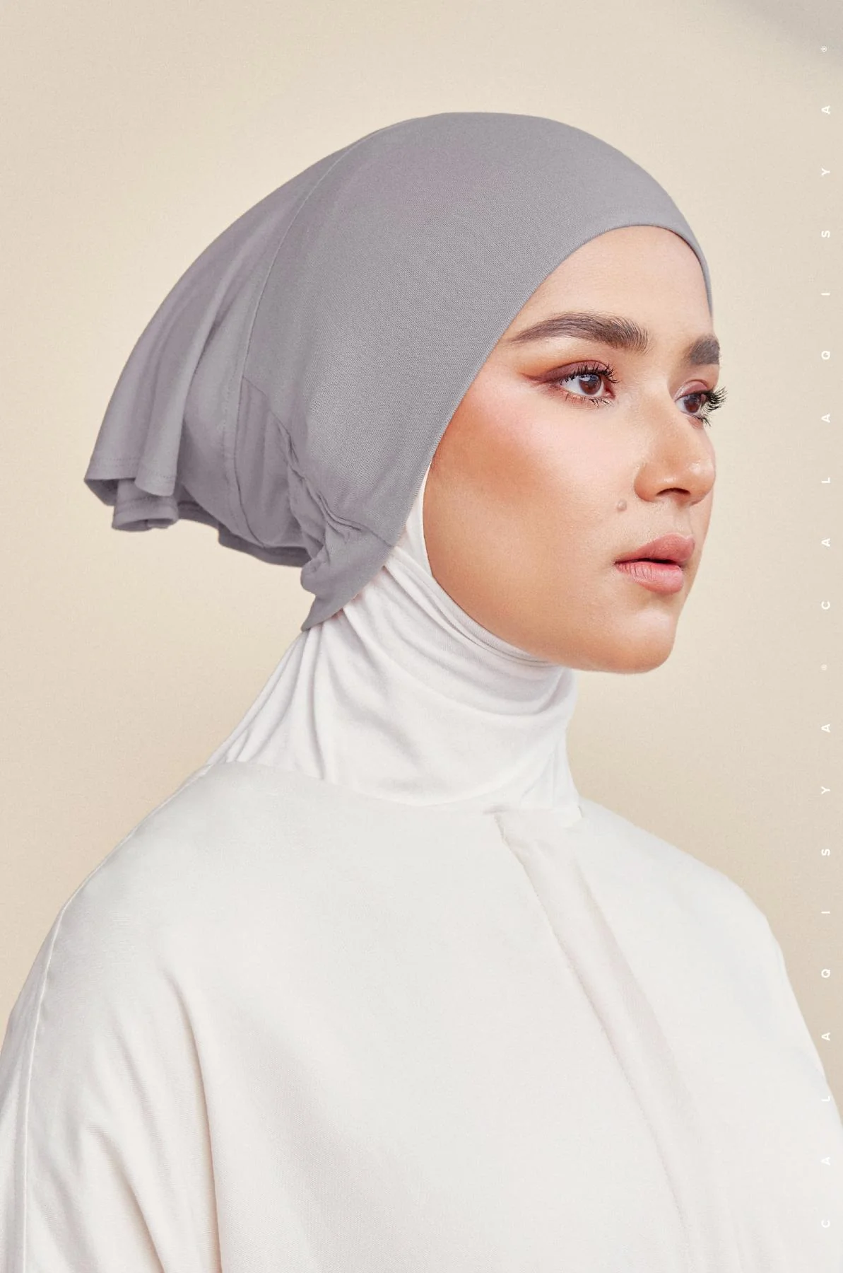 SNUG UNDERSCARF IN MINIMAL GREY (ODOURLESS) - Image 3