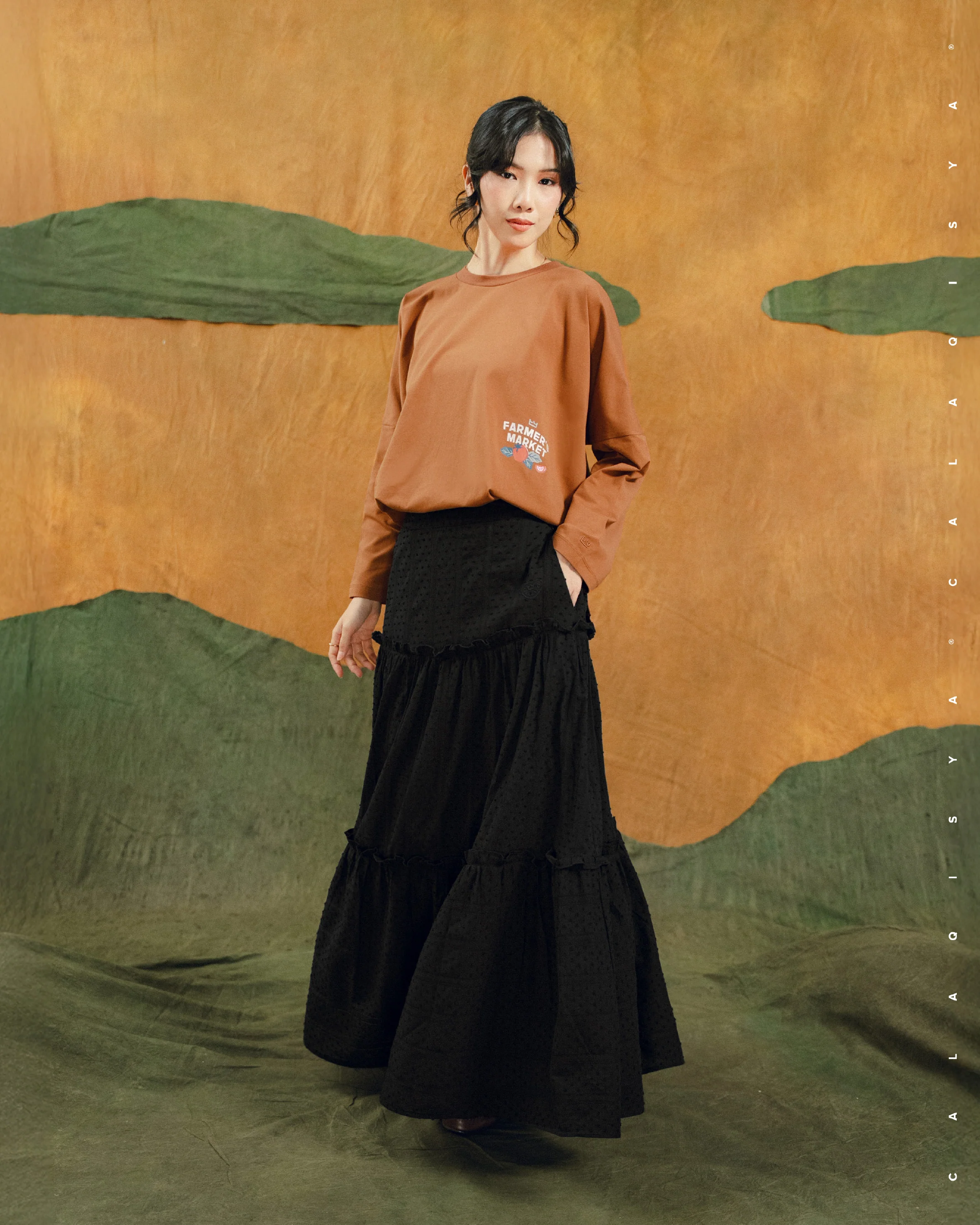SOMERSET SKIRT (FULLY LINED) IN BLACK - Image 3