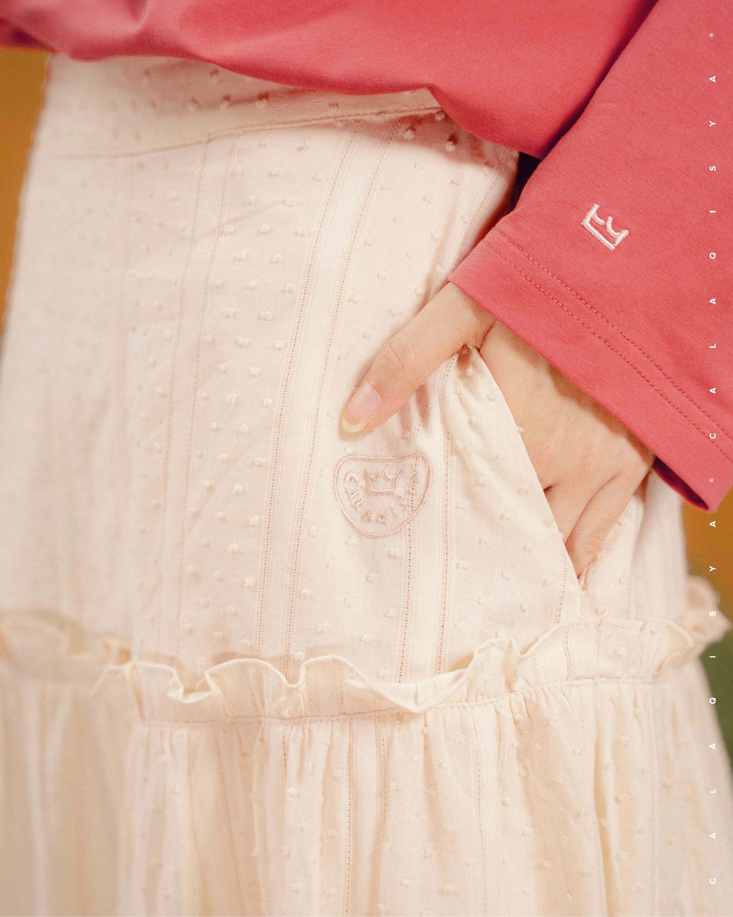SOMERSET SKIRT (FULLY LINED) IN BUTTERCREAM - Image 3
