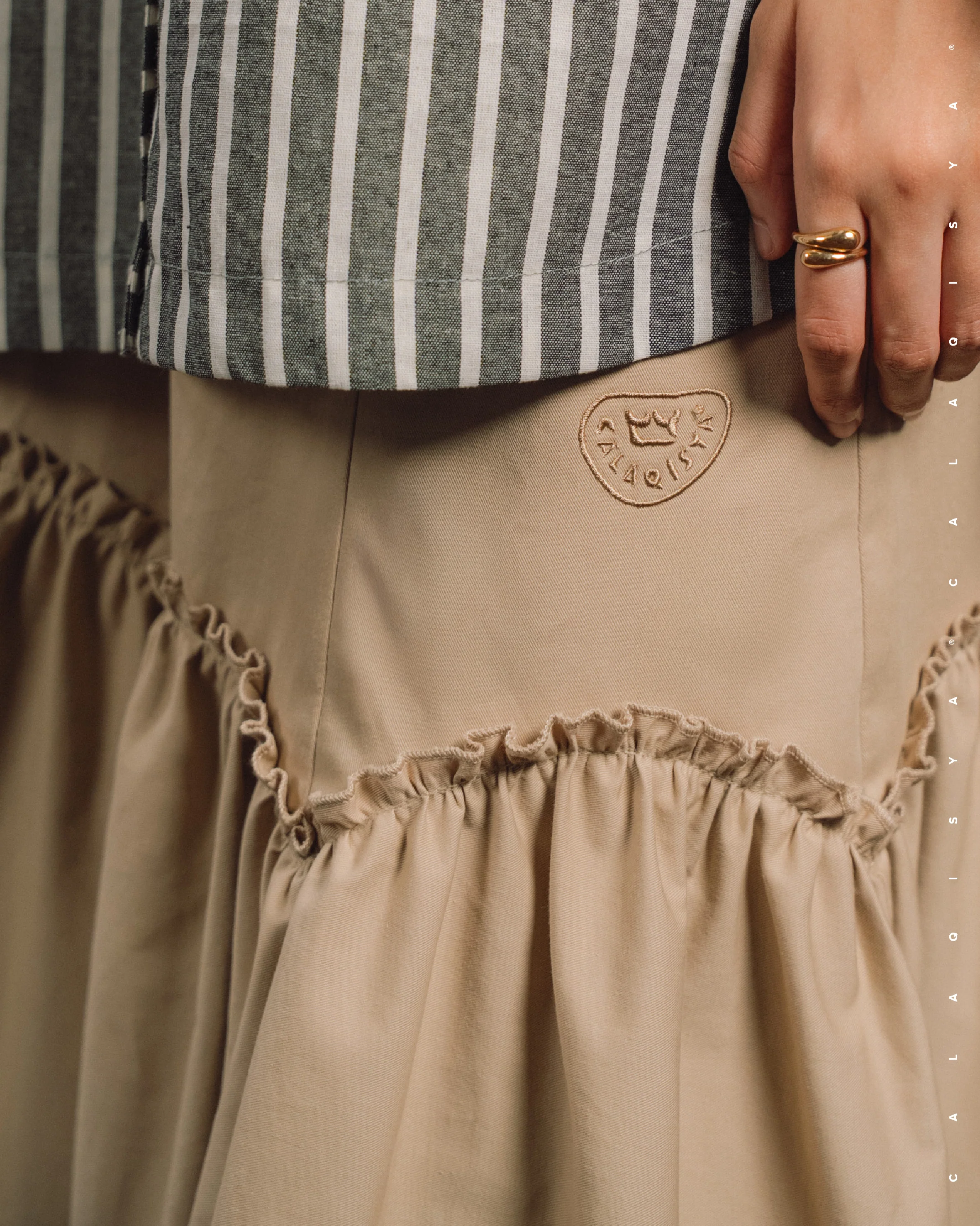 TARTLET SKIRT (100% COTTON) IN MACADAMIA - Image 3